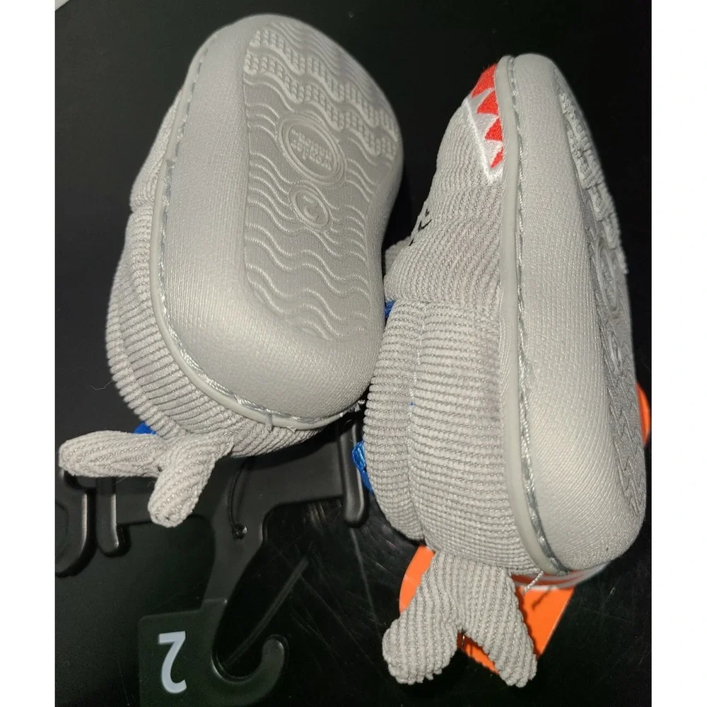 NWT Wonder Nation Gray SHARK Cord Slippers BABY SIZE 2 (3 mo) House Shoes UNISEX